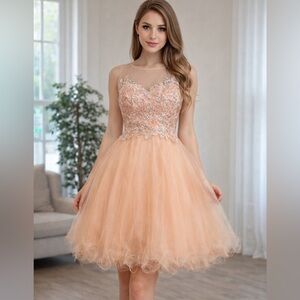 Peach Floral homecoming party dress NWT